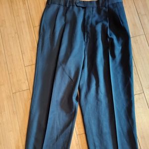 Brooks Brothers 100 wool black pants 36 / 30 cuffe